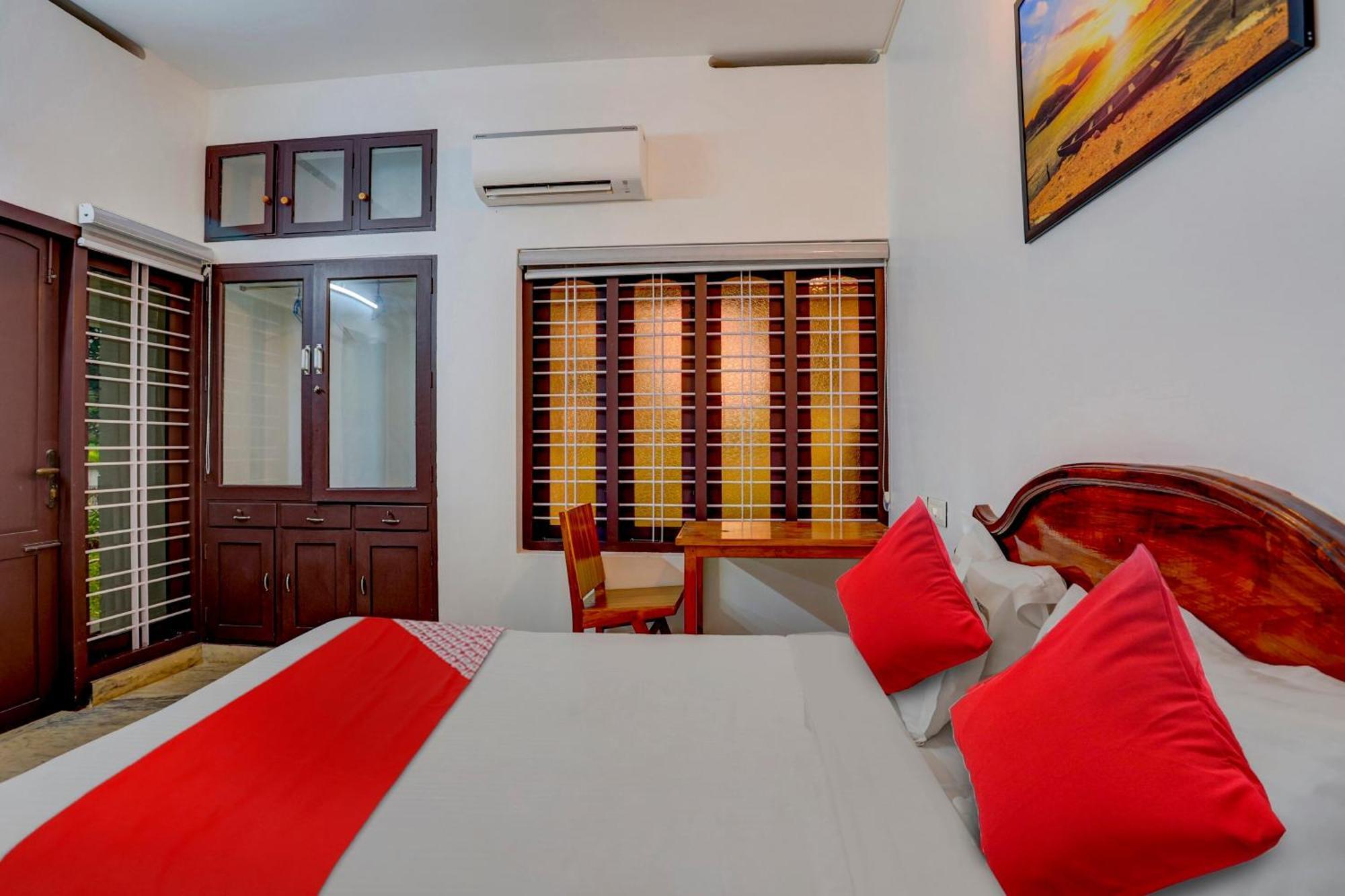 Hotel O Poptavern Heritage Kovalam Extérieur photo