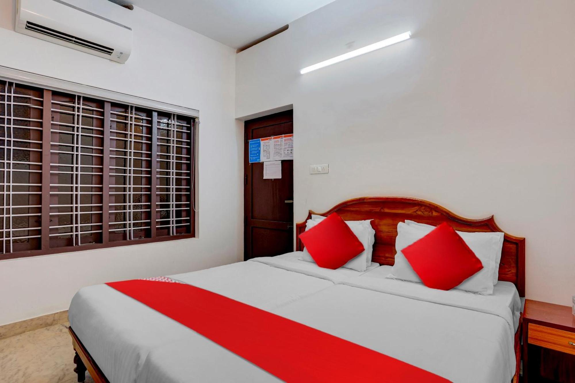 Hotel O Poptavern Heritage Kovalam Extérieur photo