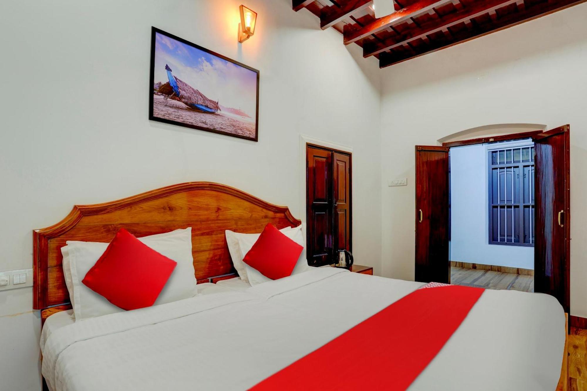 Hotel O Poptavern Heritage Kovalam Extérieur photo